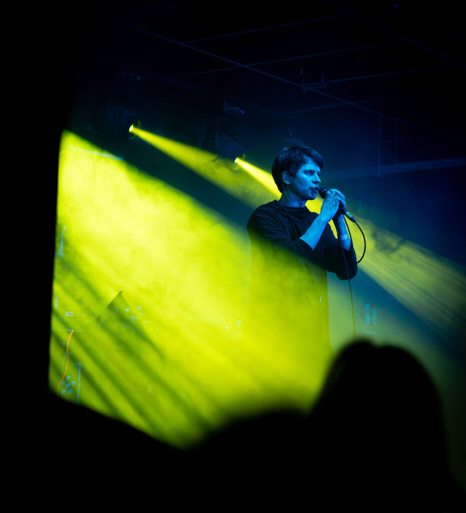 Isaac Howleet on De/Vision Redux