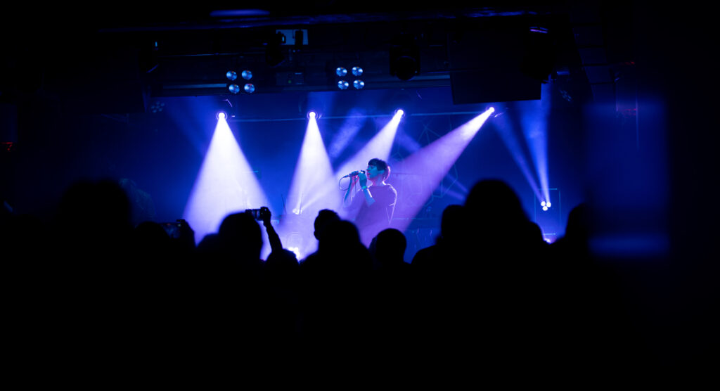 Isaac Howleet on De/Vision Redux